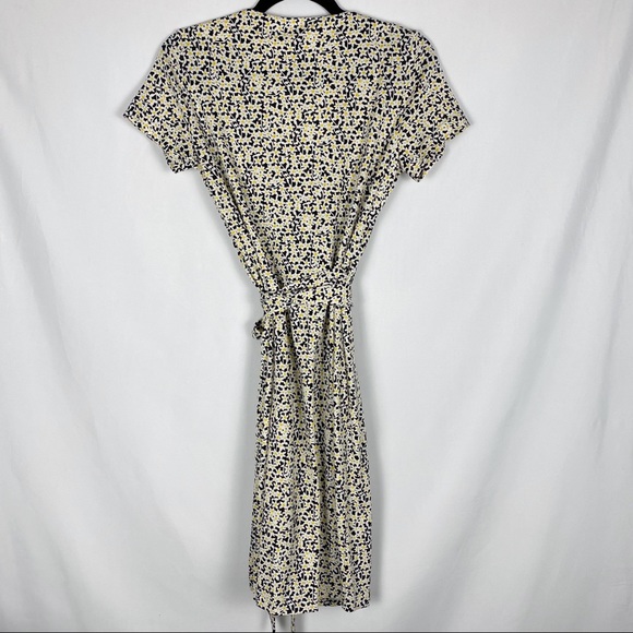 DVF NWOT New Julian Two Wrap Tiny Black Sea Daisies Print Dress - Picture 11 of 15